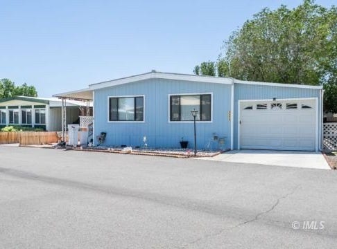 2322 Galloway Ave, Bishop, CA 93514