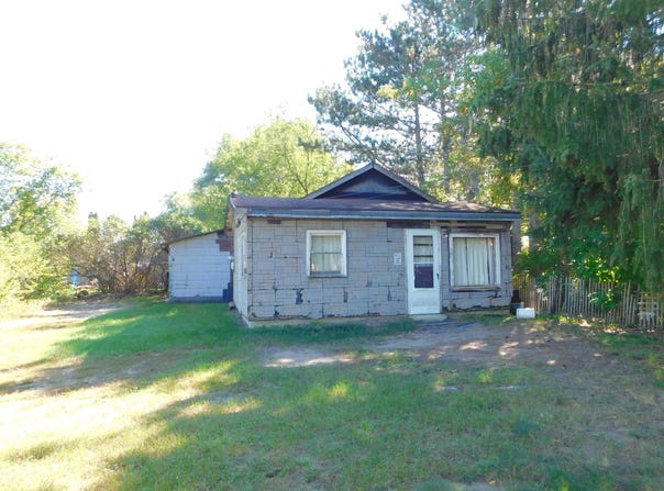 209 State Street, Grayling, MI 49738