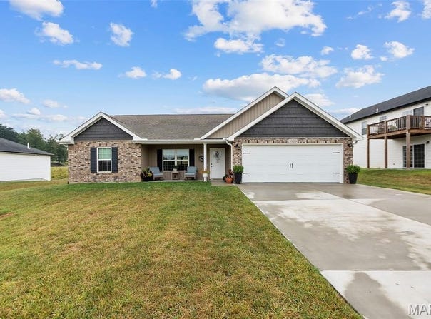 3829 Silverton Circle, Cape Girardeau, MO 63701