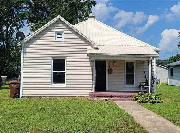 1223 South 7th, Clinton, IN 47842