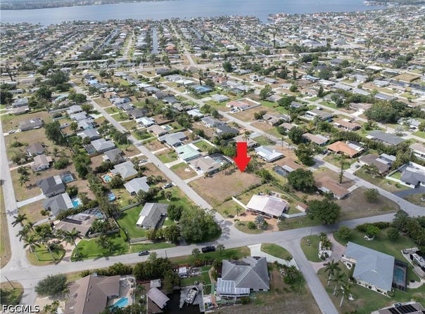 5206 Sunnybrook Court, Cape Coral, FL 33904