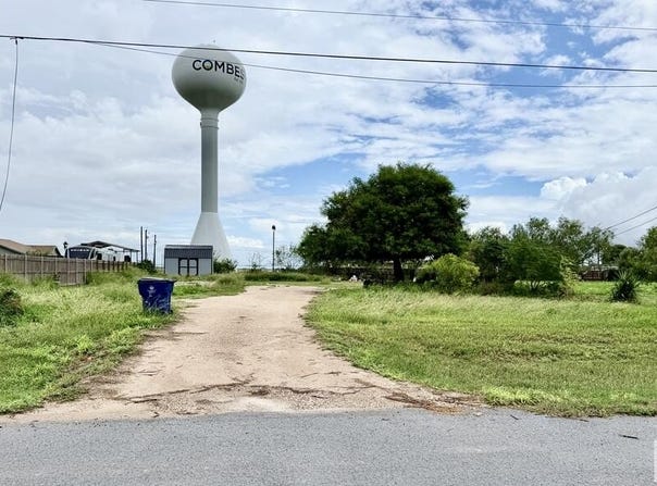 FOREST LANE, COMBES, TX 78535