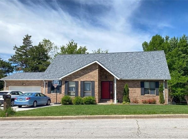 1603 Independence Road, Rolla, MO 65401