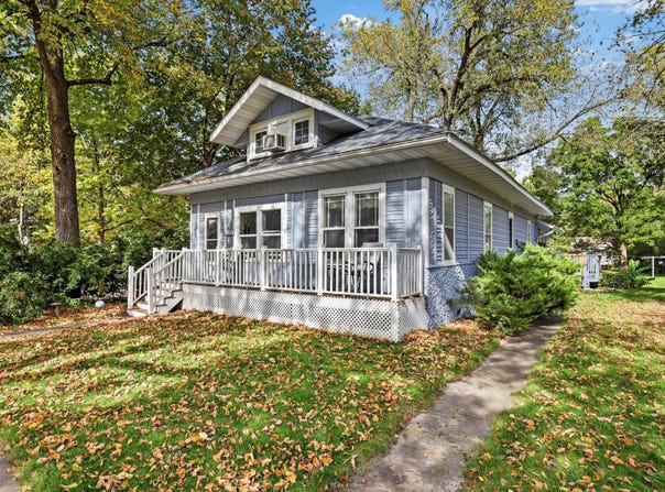 533 E Maple Street, River Falls, WI 54022