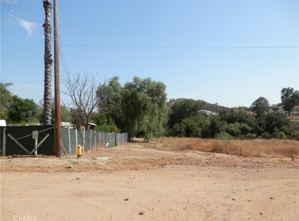 Mulberry Street, Wildomar, CA 92584
