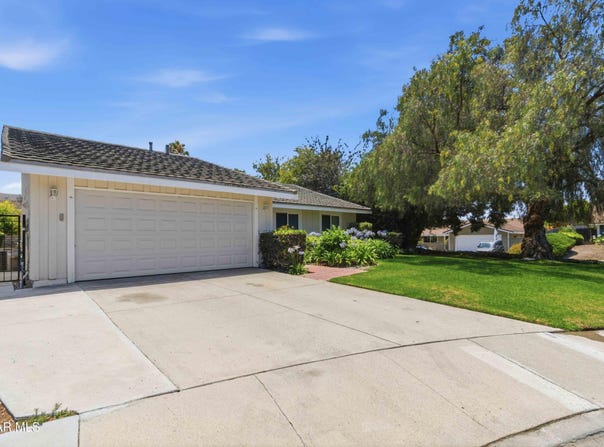 2202 Park Place, Thousand Oaks, CA 91362