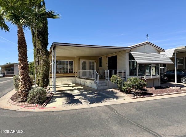 7750 E Broadway Road E, Mesa, AZ 85208