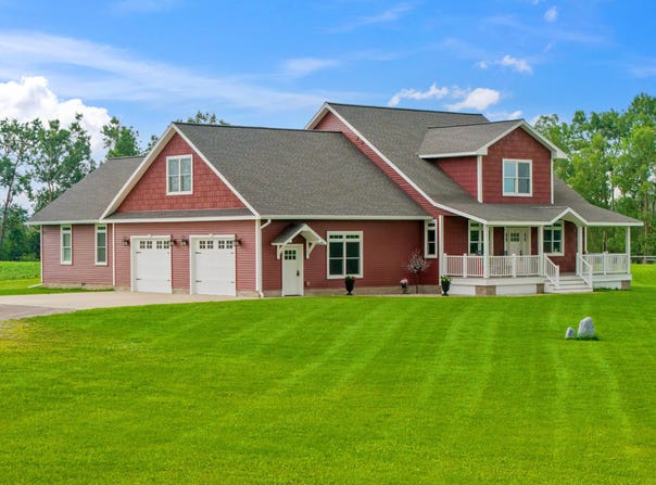 12270 M-32 W, Lachine, MI 49753