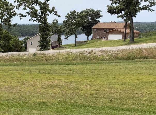 Sunset Lane, Golden, MO 65658
