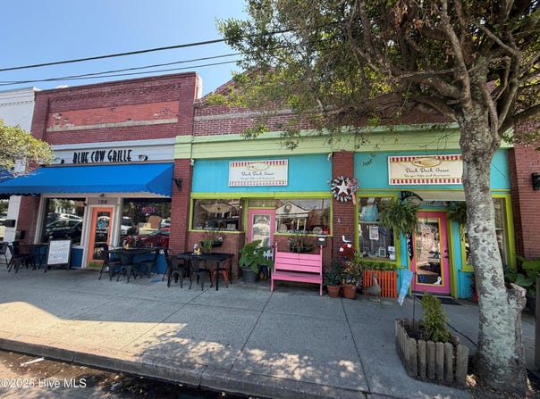 104 E Moore Street, Southport, NC 28461