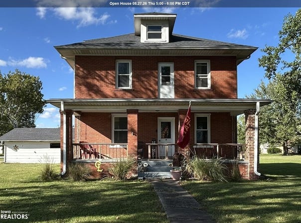 221 Chestnut Street, Donnellson, IA 52625