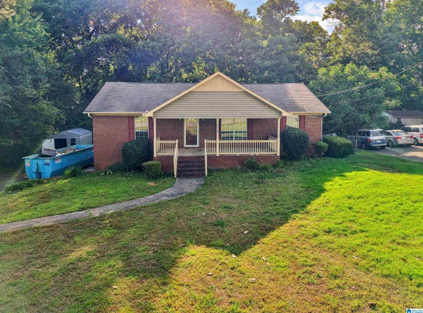 717 HILLTOP ROAD, WARRIOR, AL 35180