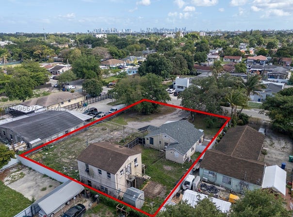 3035 NW 93rd St, Miami, FL 33147