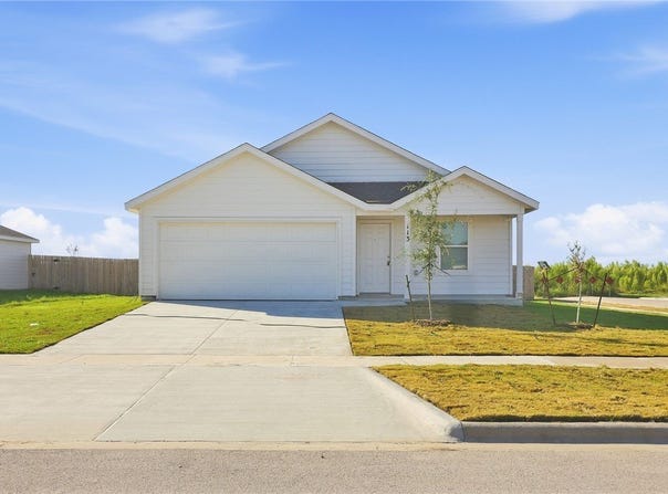 113 Meadowbrook Drive, Odem, TX 78370