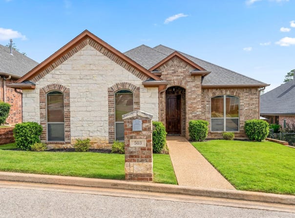 503 Castlemaine Cir, Longview, TX 75605