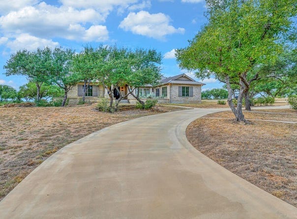 3989 Sunset Cliff Road, Burnet, TX 78611