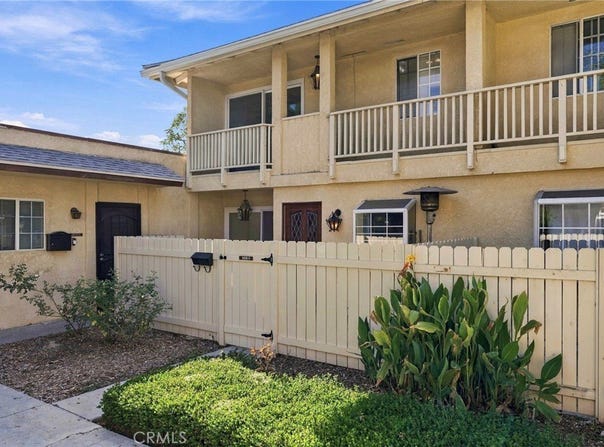 8020 Canby Avenue, Reseda, CA 91335
