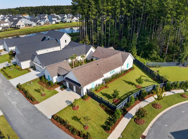 301 Calm Breeze Alley, Summerville, SC 29486