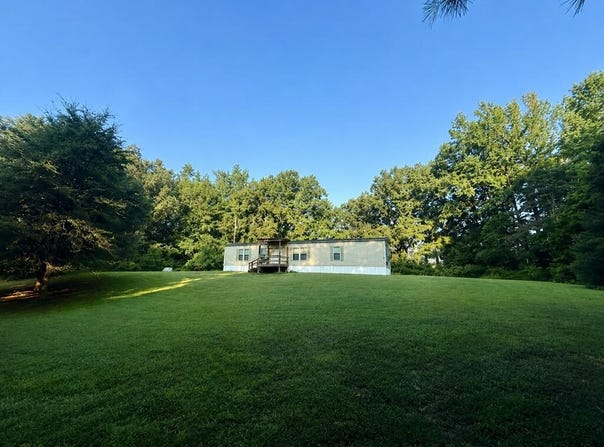 36 Green Lane, PARIS, TN 38242