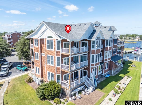 1114 S Bay Club Drive, Manteo, NC 27954