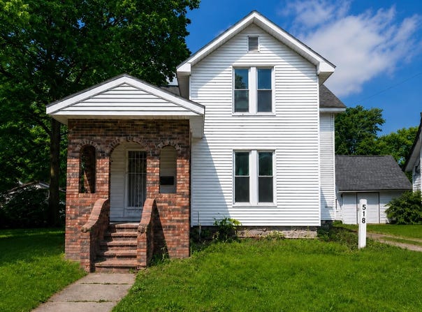 518 Walnut Street, Three Rivers, MI 49093