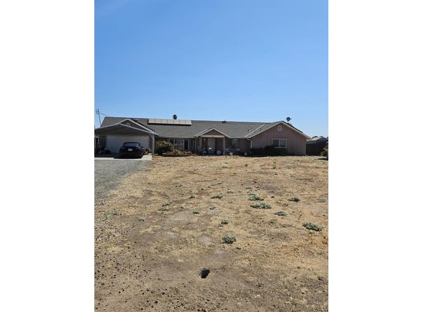 16601 Paula Road, Madera, CA 93636