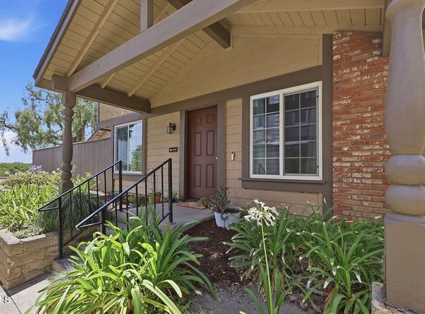1858 Rogue River Circle, Ventura, CA 93004