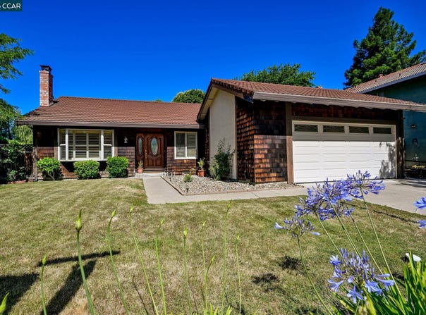 1284 Pinecrest Drive, Concord, CA 94521