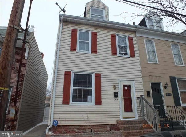 1143 E KING Street, YORK, PA 17403