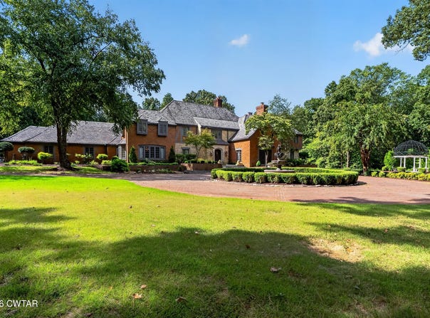 18 Windwood Drive, Jackson, TN 38305