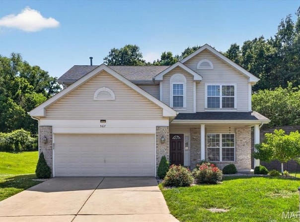 567 Brook Meadow Drive, Ballwin, MO 63021