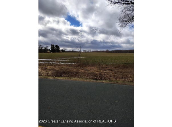 Barnes Road, Eaton Rapids, MI 48827