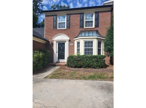 1715 Ternberry Road, High Point, NC 27262