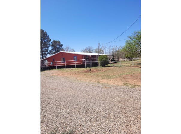 541 Riata RD, Tularosa, NM 88352-9999