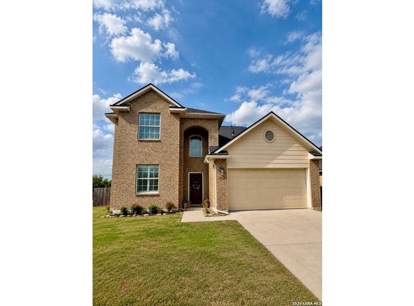 1848 Lost Trail, Pleasanton, TX 78064