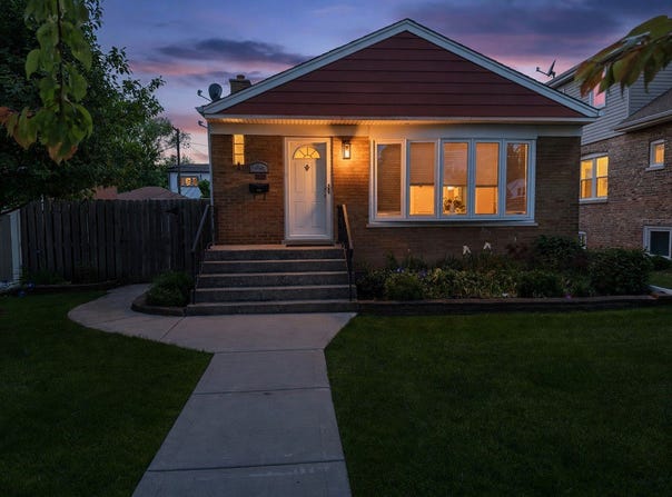 3442 Prairie Avenue, Brookfield, IL 60513