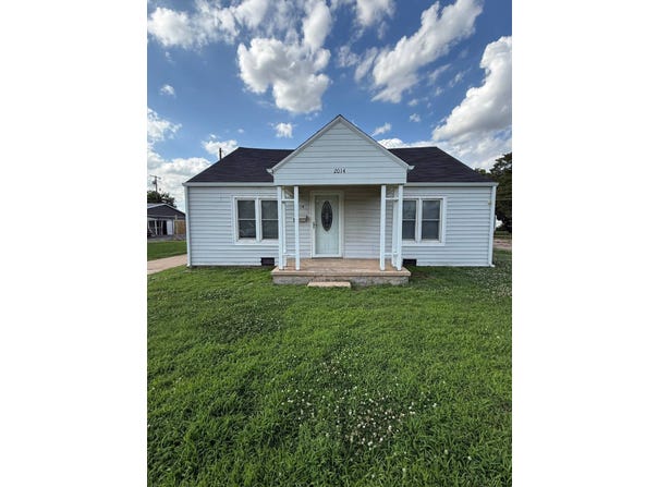 2014 E Chestnut Ave, Enid, OK 73701