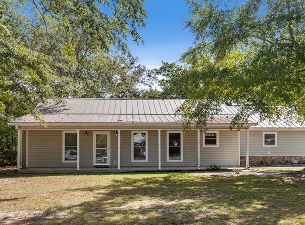 271 Willow Ridge Lane, Ozark, AL 36360