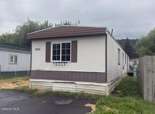 8638 W Park Lp, Rathdrum, ID 83858