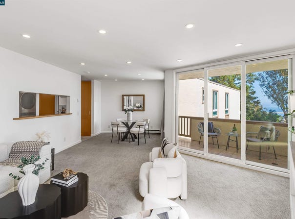 340 Vallejo Dr, Millbrae, CA 94030