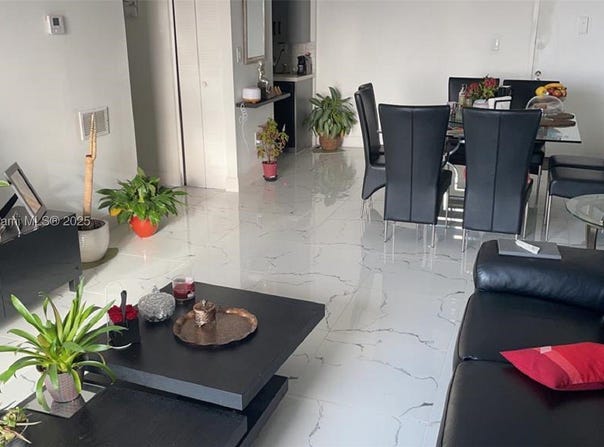 4675 W 18th Ct, Hialeah, FL 33012