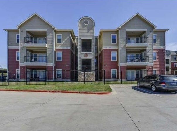 1901 Crossing Place, Austin, TX 78741