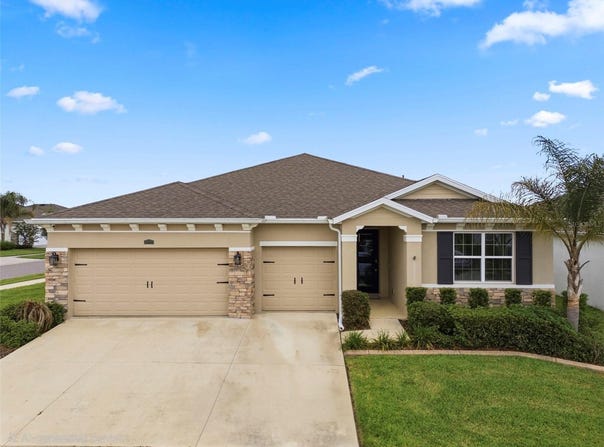 10403 LAXER CAY Loop, SAN ANTONIO, FL 33576