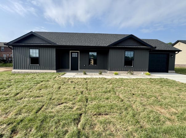 118 Bow Bridge Drive, Berea, KY 40403