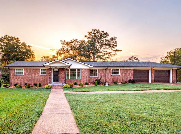 2009 Argyle Way, Gadsden, AL 35901