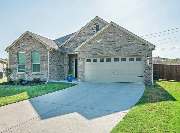 1424 Sandpebble Circle, Anna, TX 75409