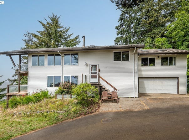 340 NE VISTA TERRACE Ave, DepoeBay, OR 97341