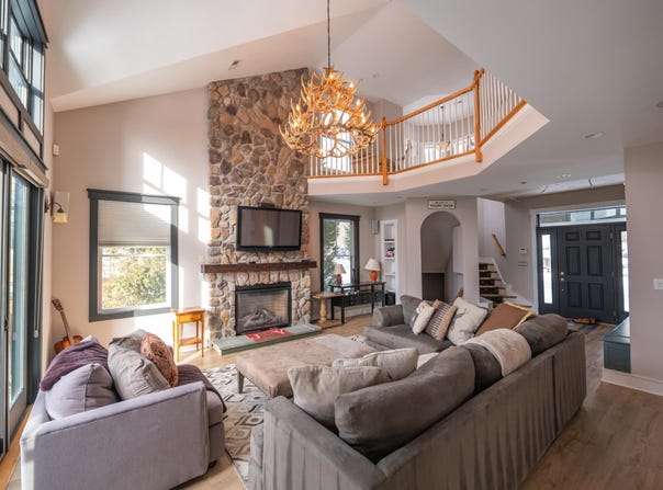 15B Boulder Ridge Drive, Dover, VT 05356