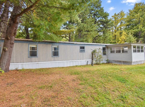 33 Sonya Way, Plattsburgh, NY 12901