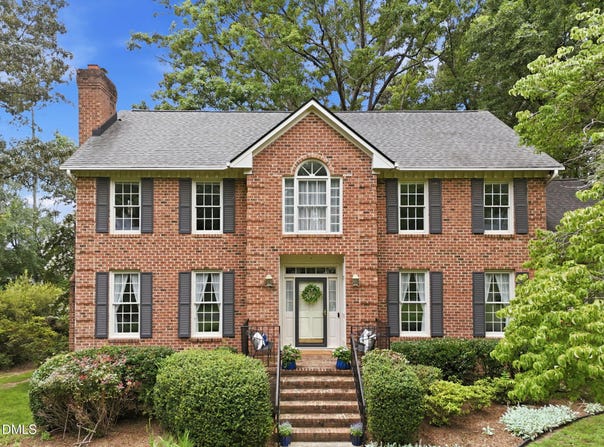 2 Bentgrass Lane, Durham, NC 27705